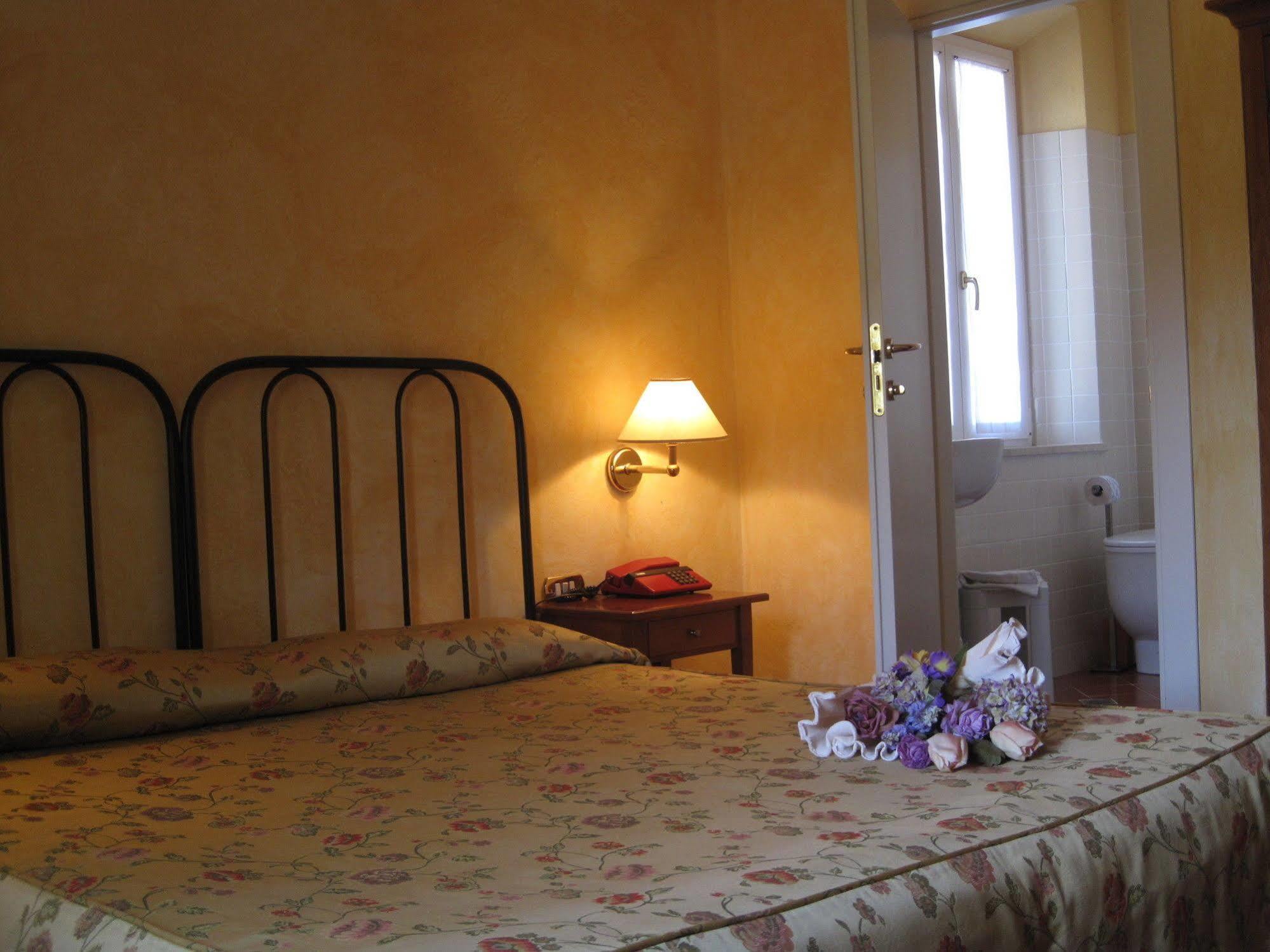 Terme San Filippo & Spa Castiglione d'Orcia Luaran gambar